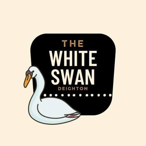 Hotel The White Swan Deighton York Exterior foto
